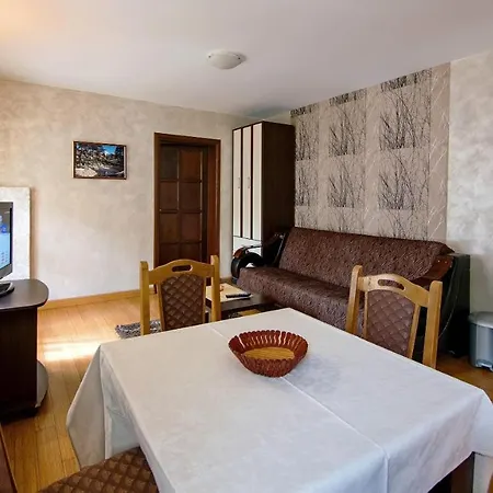 Kraljevi Konaci Zlatibor