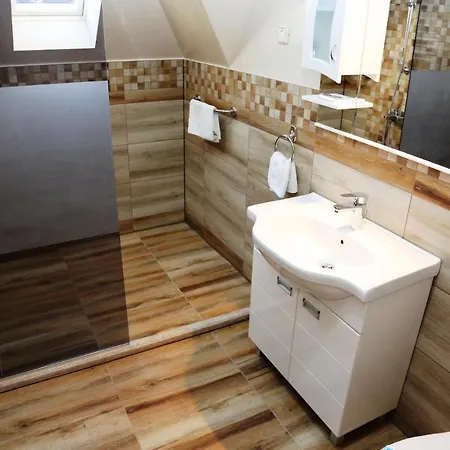 Appartement Kraljevi Konaci *